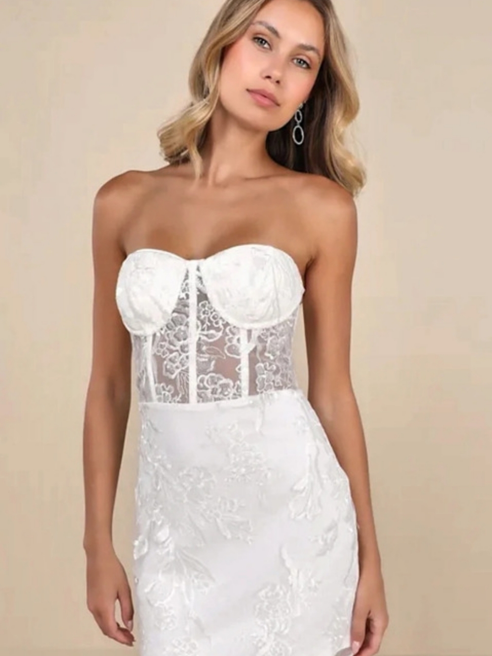 Lulus Unreal Date White Sequin Embroidered Strapless Mini Dress Size L NWT